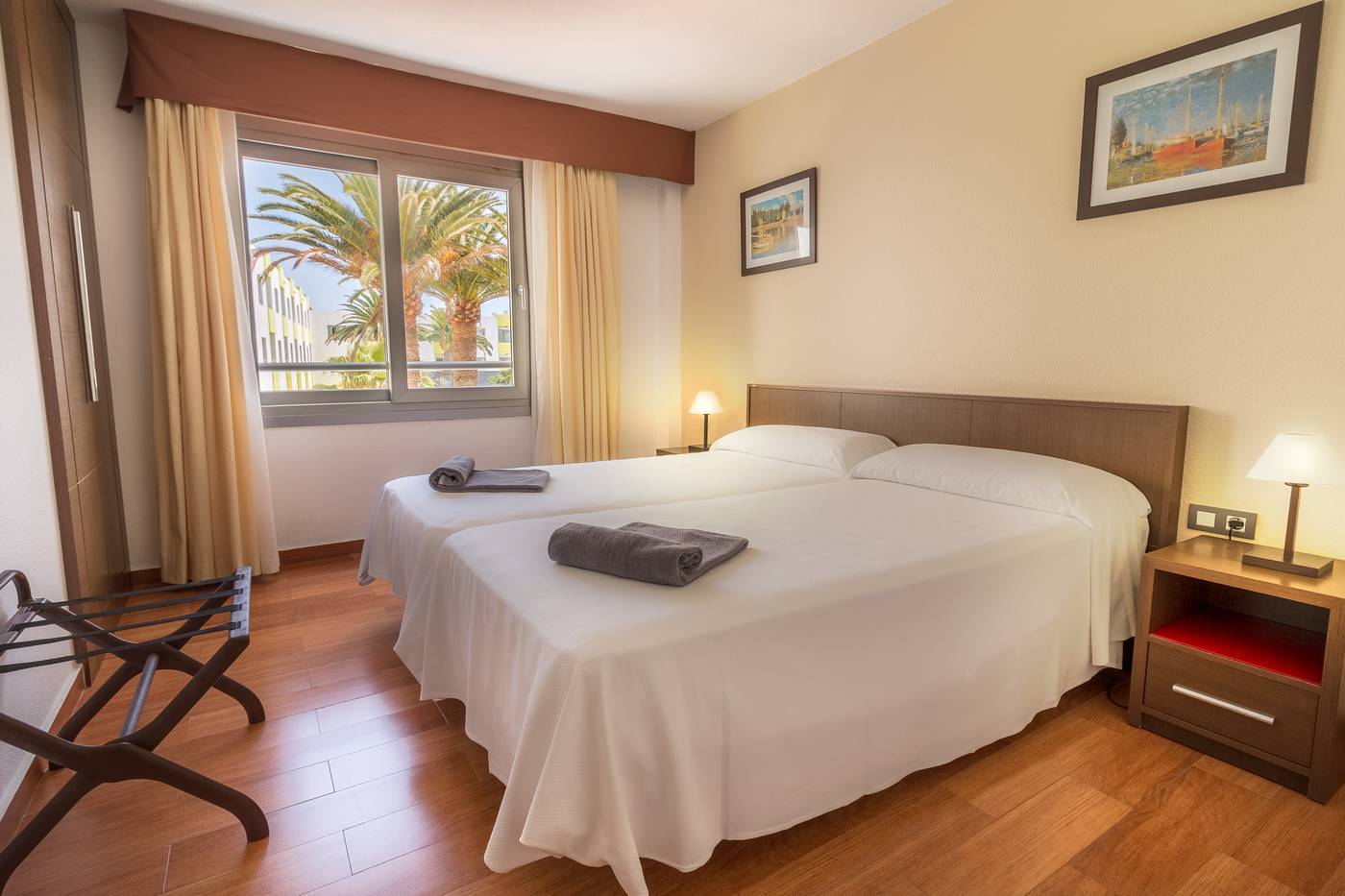 Hotel-LIVVO-Corralejo-Beach-Room-24