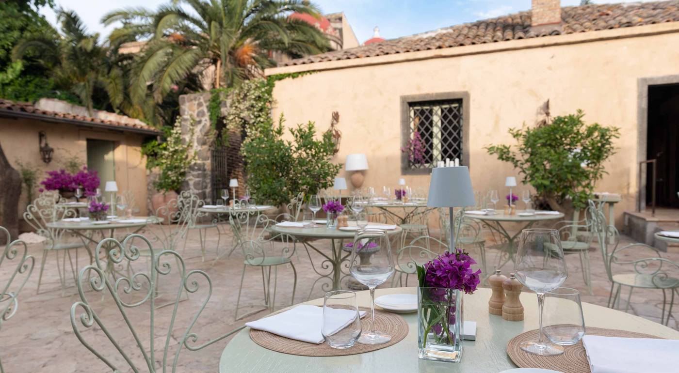 Castello-Di-San-Marco-Charming-Hotel---Spa-Terrace-8