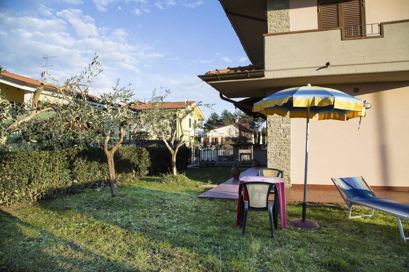 B&B Nuovo Paradiso-Italy-PESCIA-General view-9