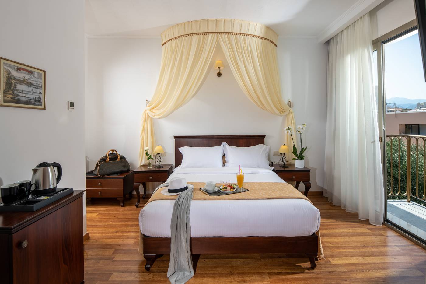 Halepa-Room-14