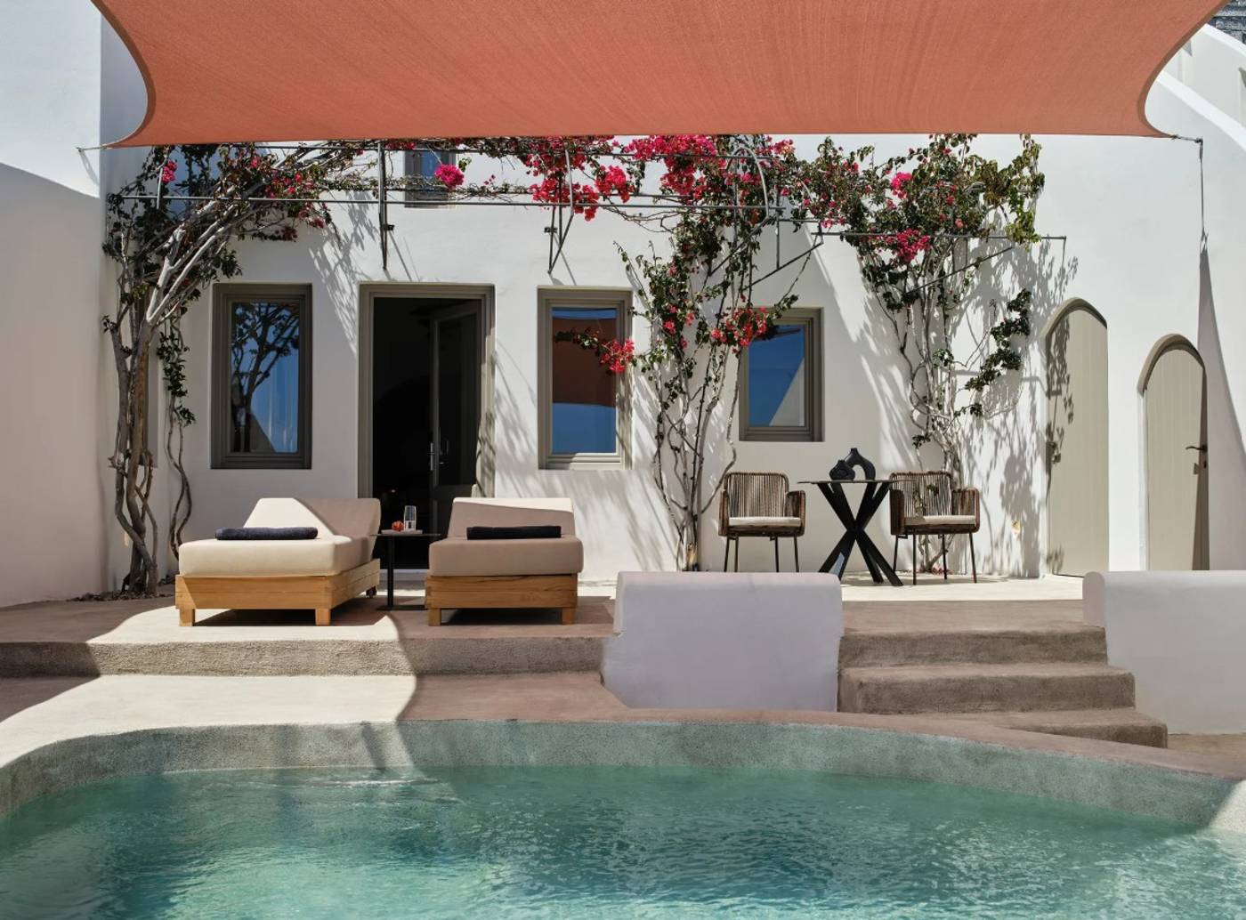 Andronis-Luxury-Suites-Room-2