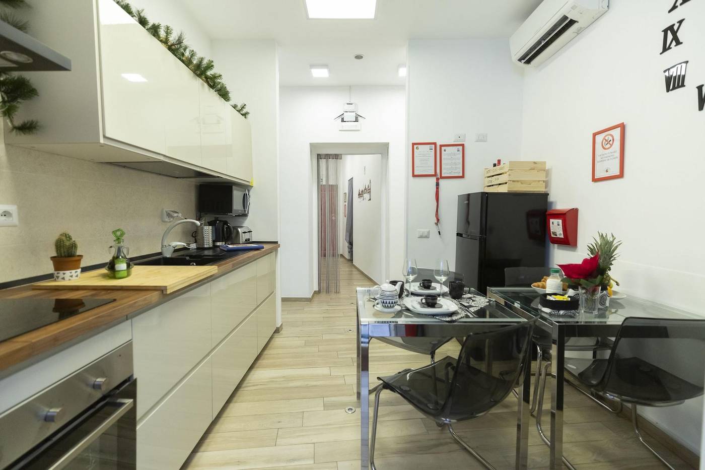 Flatinrome-Trastevere-Deluxe-Rooms-Restaurant-36