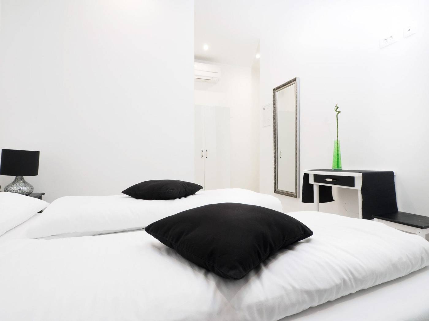 Casablanca Boutique Bed & Breakfast-Croatia-ZAGREB-Room-10