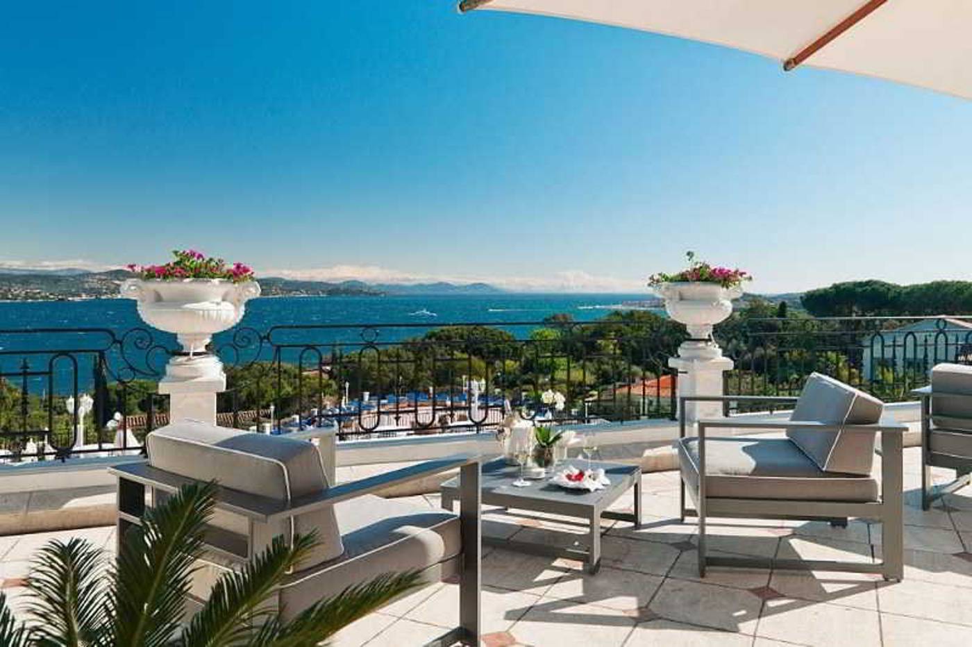 Villa-Belrose-Terrace-31