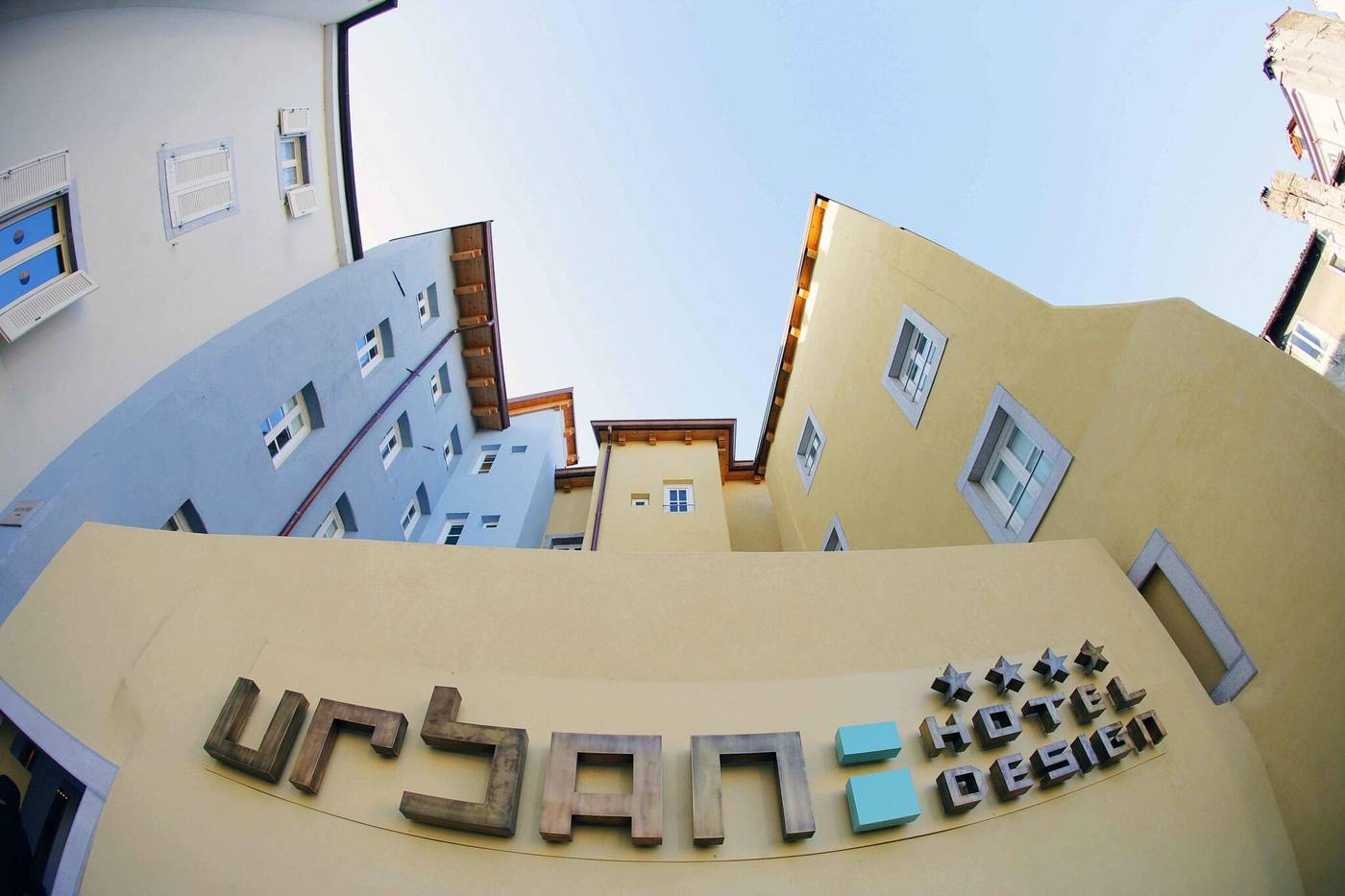 Urban Hotel Design-Italy-Trieste-Lobby-10