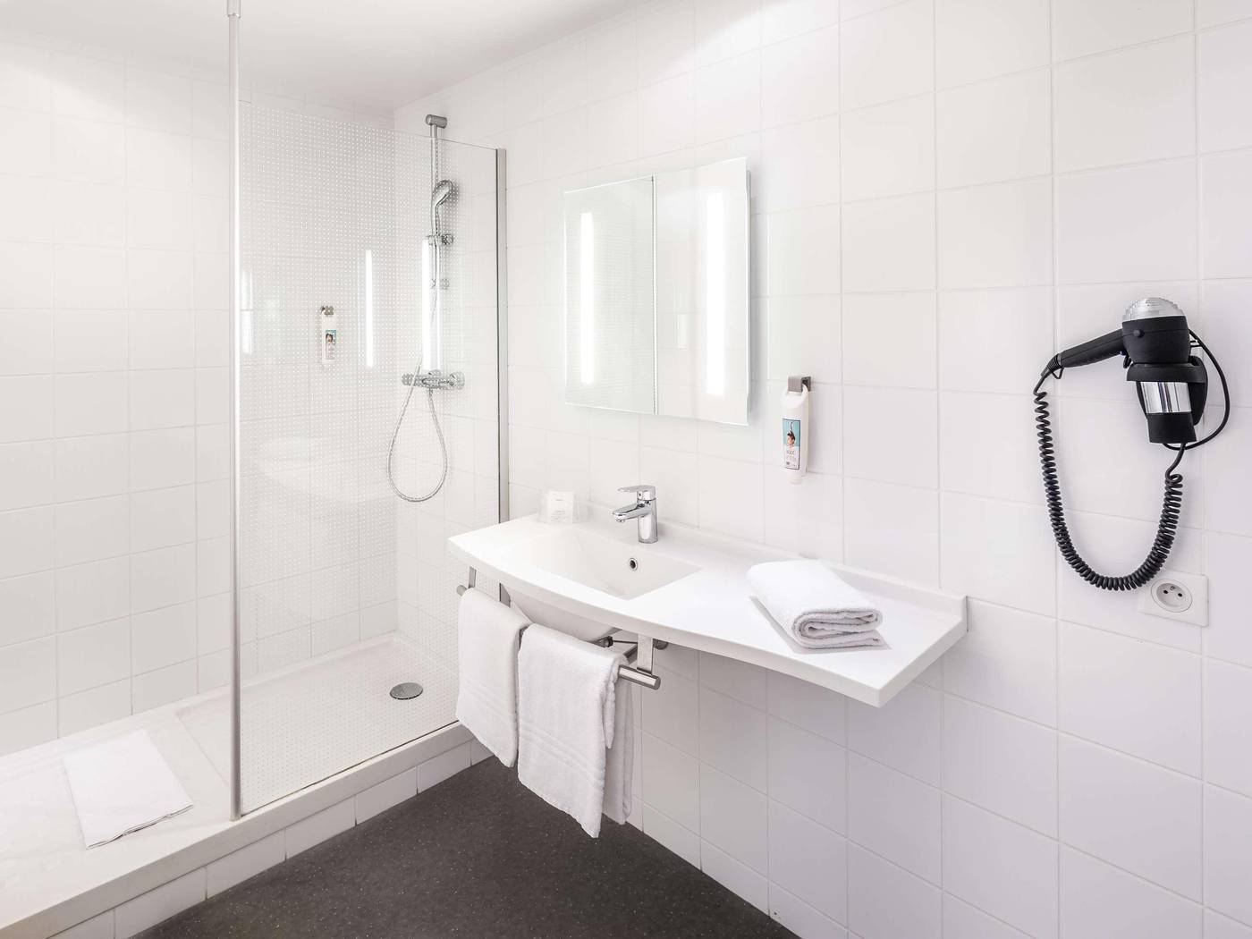 ibis-Brussels-Centre-Gare-Midi-Room-50