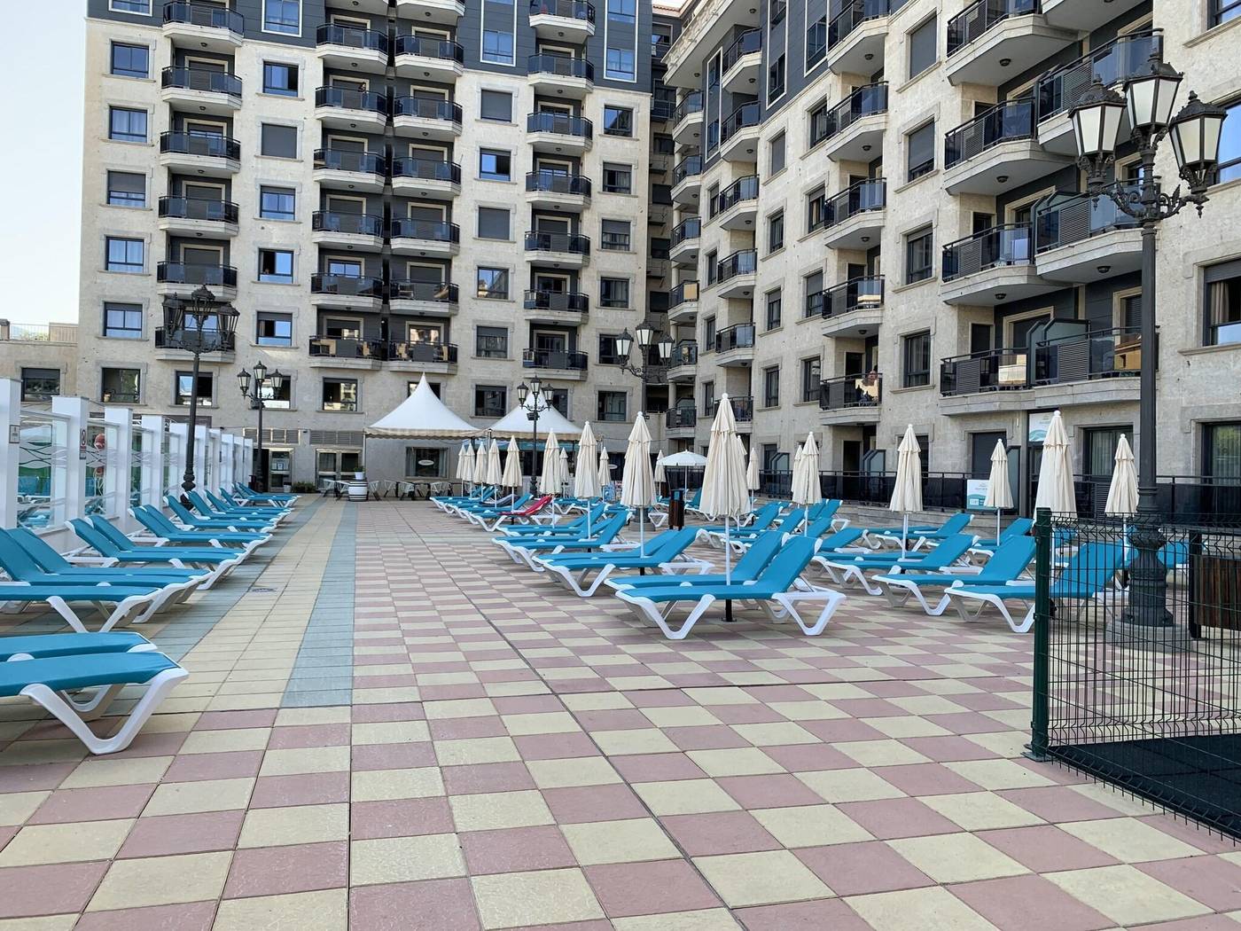 Apartamentos-Nuria-Sol-Terrace-7