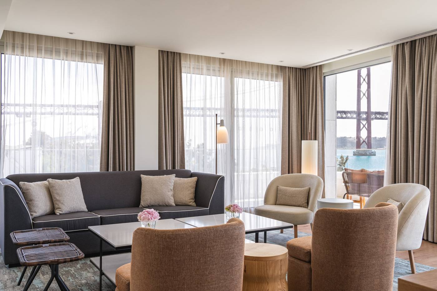 Hyatt-Regency-Lisbon-Room-9