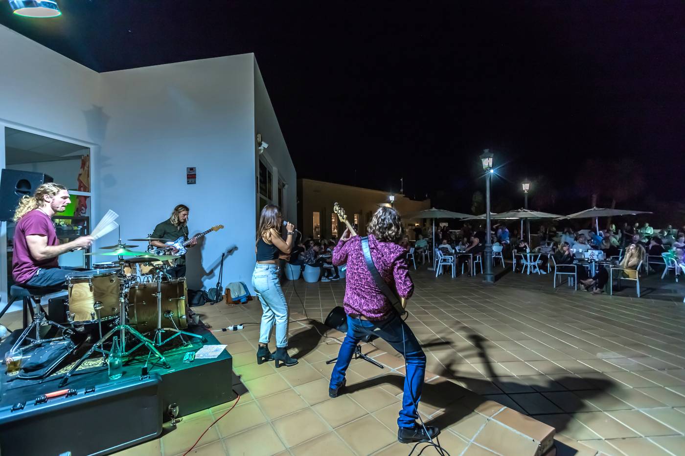 Oasis-Papagayo-Sport---Family-Bar-64