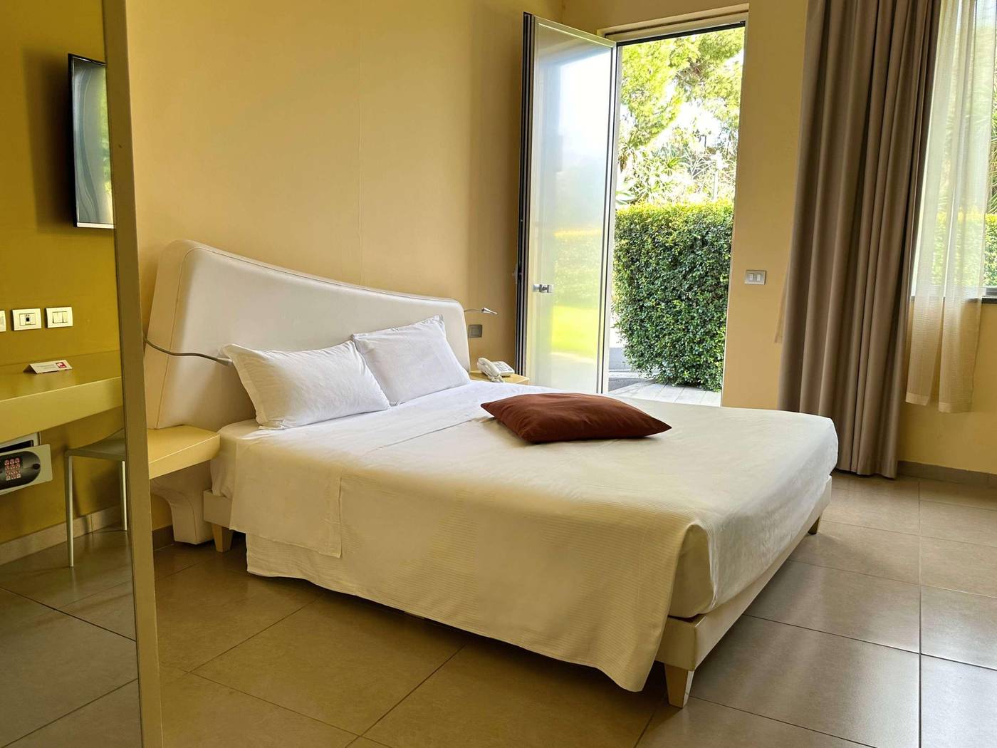 Ibis-Styles-Catania-Acireale-Room-39