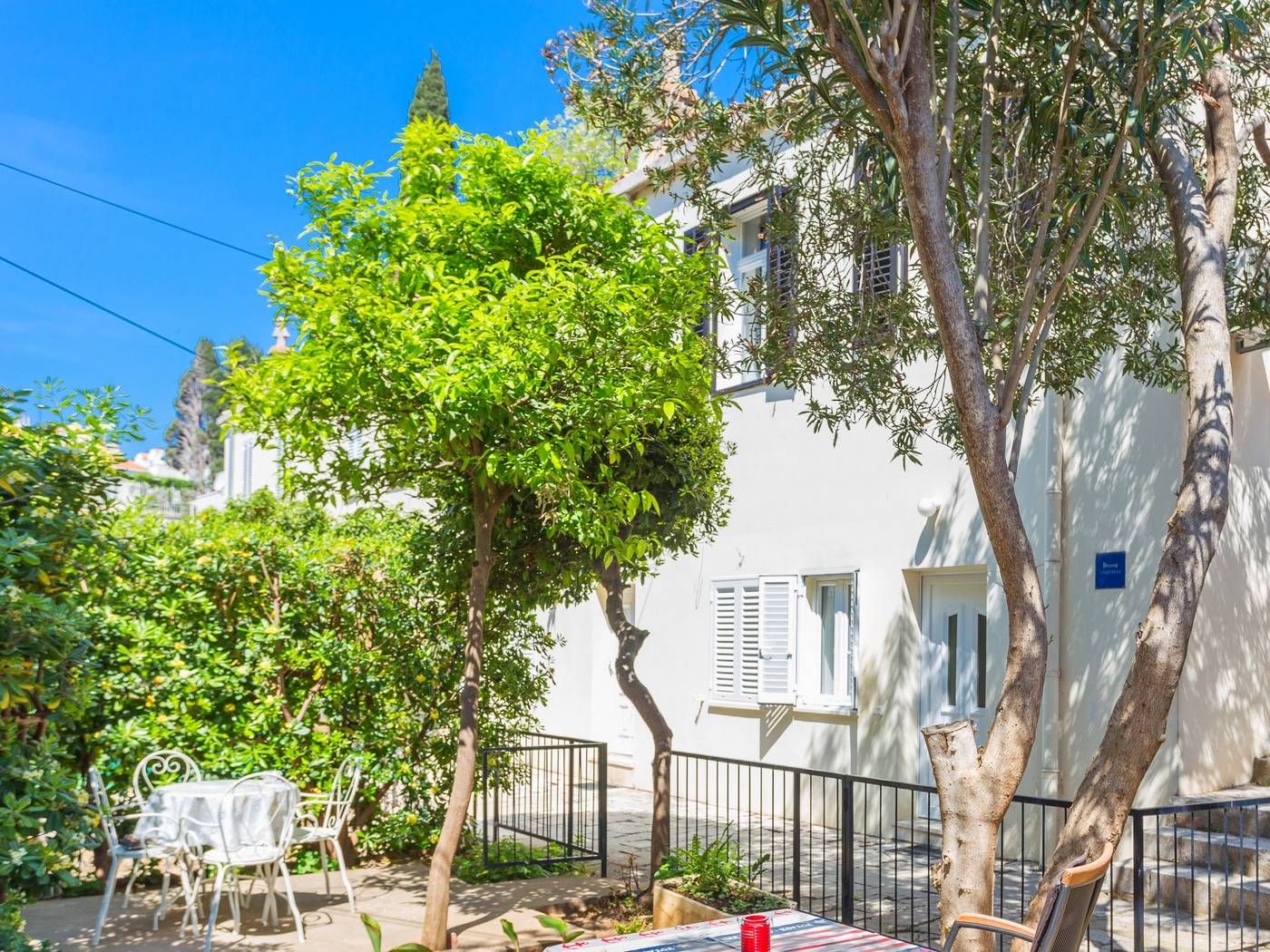 Apartments-Maja-Lobby-1