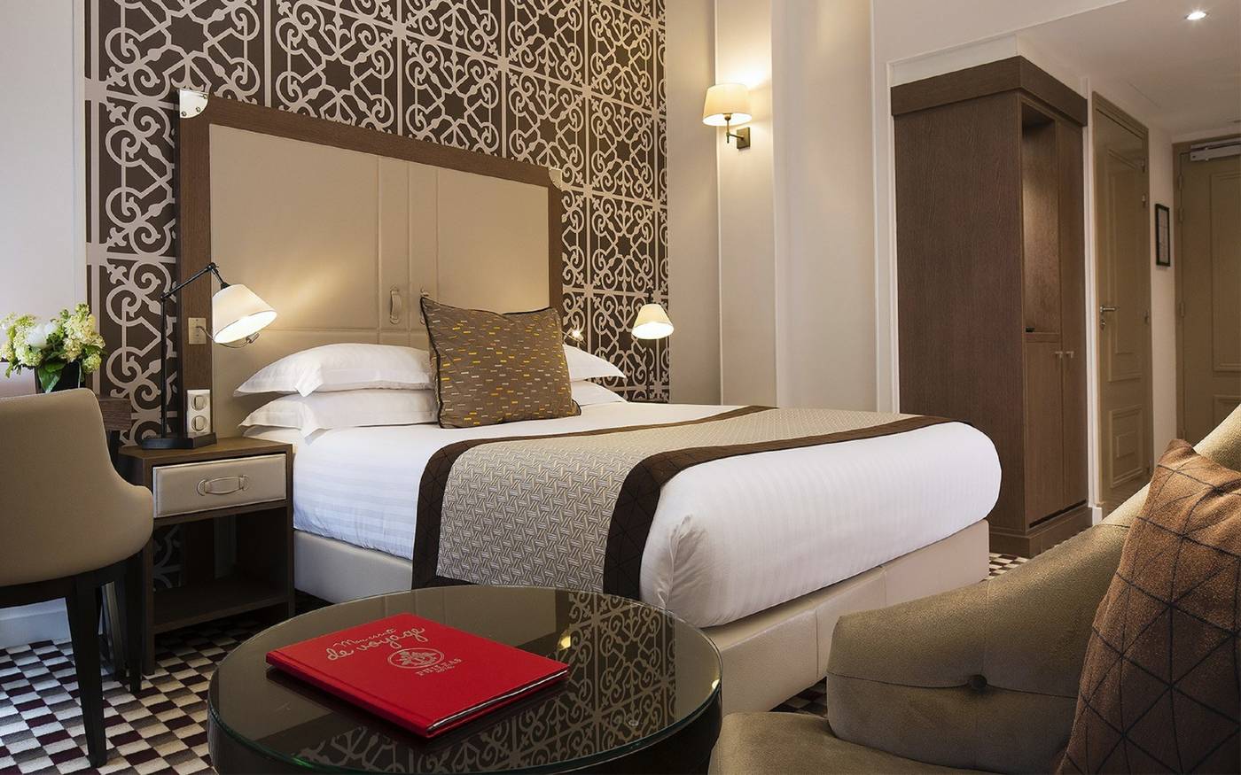 Phileas-Lazare---Spa-Room-31