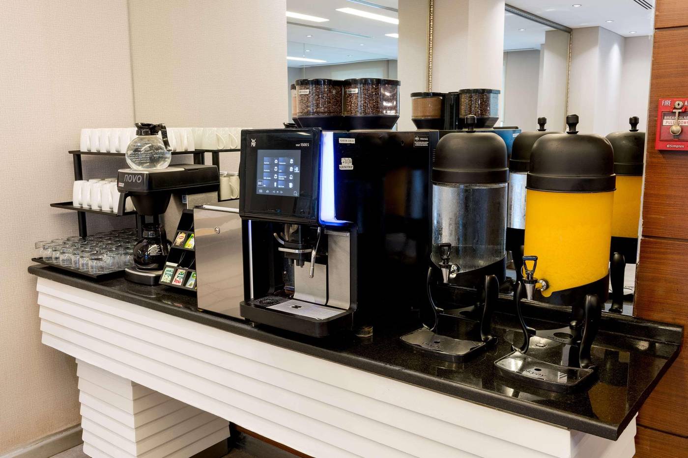 Ramada-Plaza-Istanbul-City-Centre-Restaurant-20