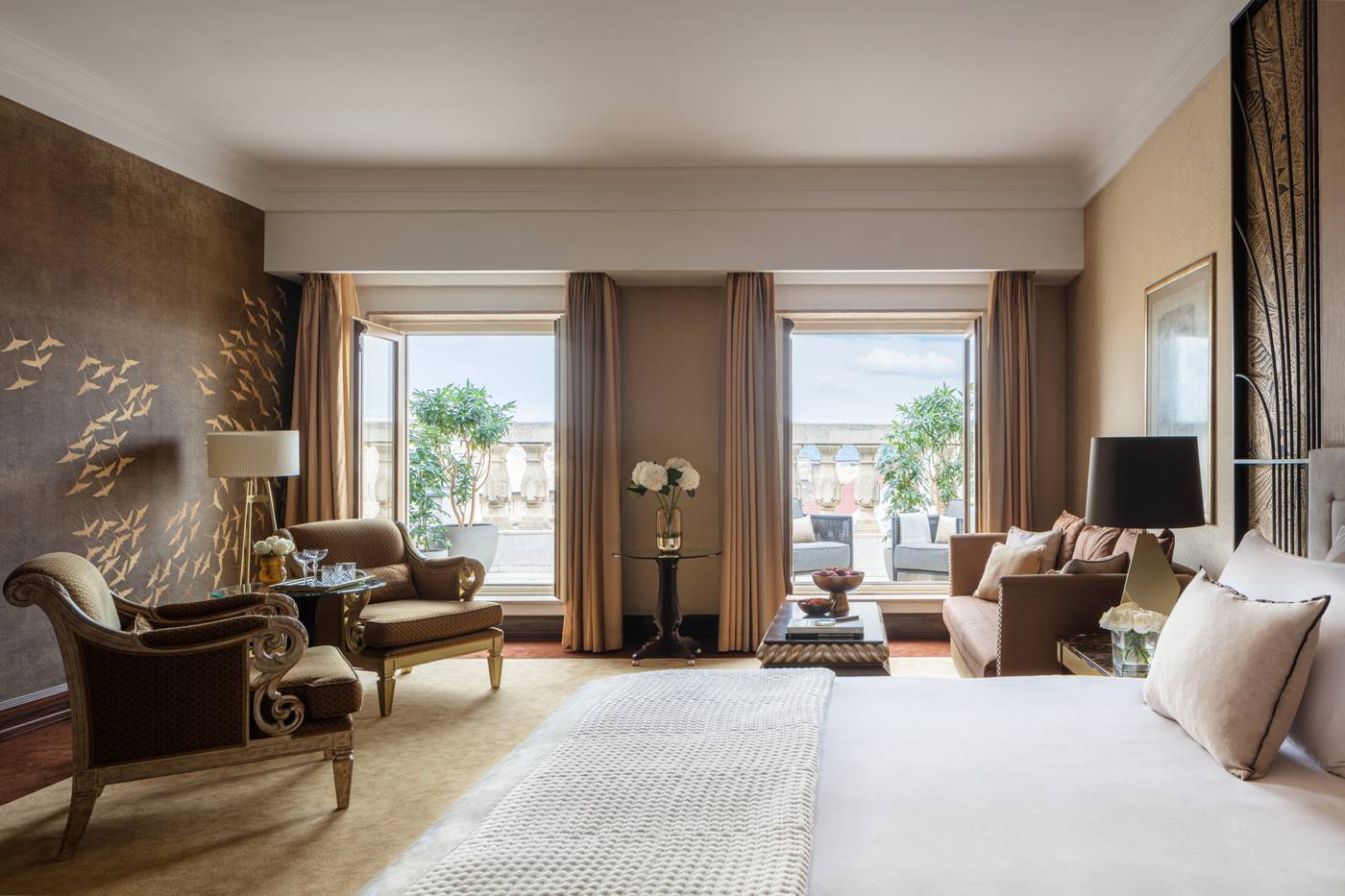 Anantara-New-York-Palace-Budapest-Room-18