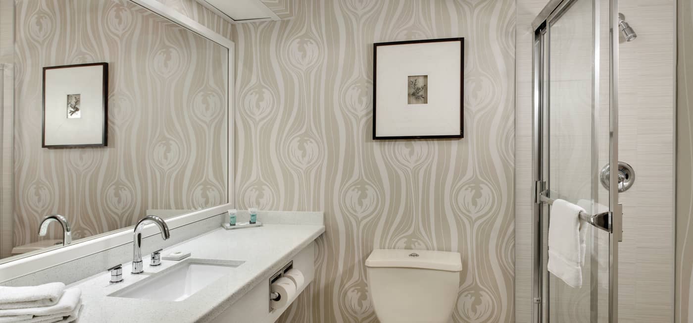 Luxor-Hotel-and-Casino-Room-42