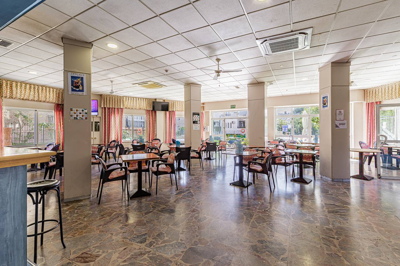 Doramar-Restaurant-23