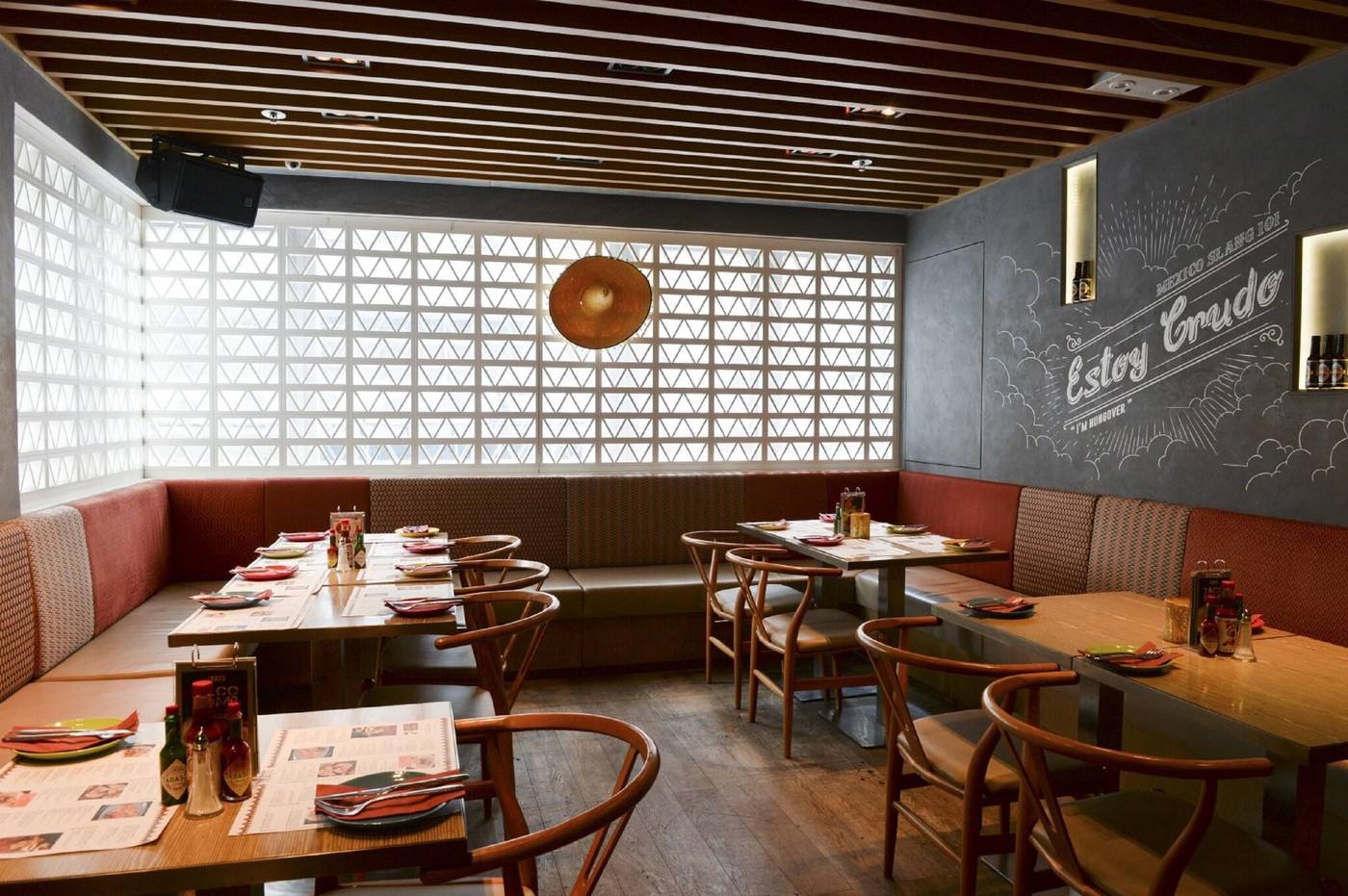 The-Perkin-Hotel-Restaurant-13