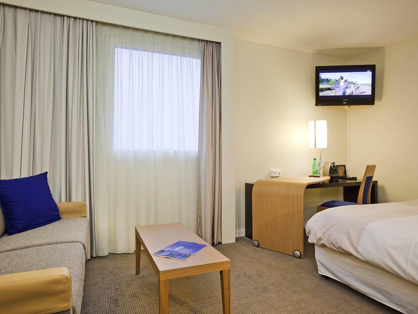 Novotel Nantes Centre Bord de Loire-France-NANTES-General view-10