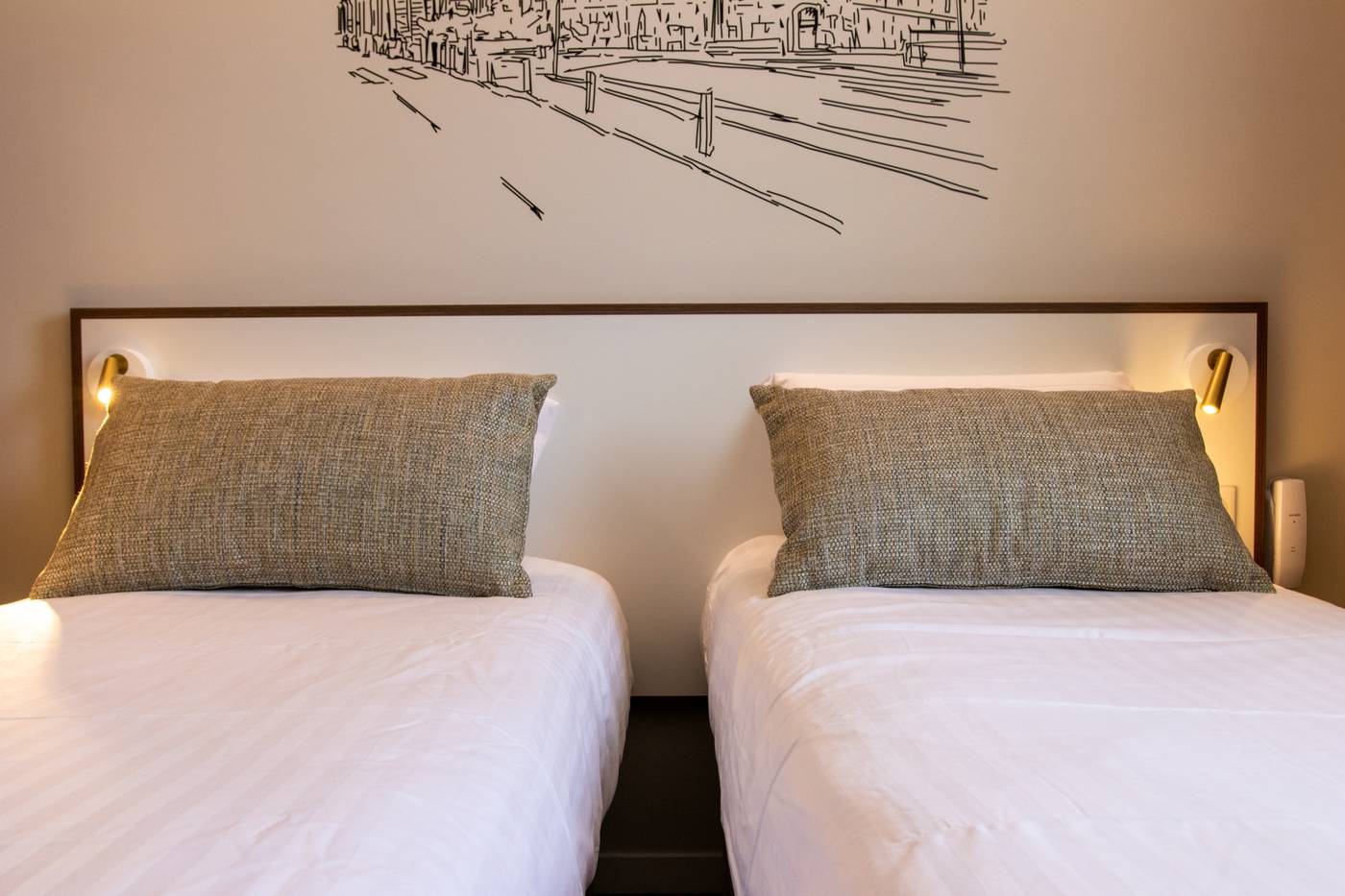 Hotel-du-Pin-Nice-Port-Room-14