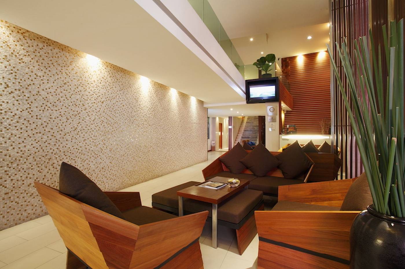 La-Flora-Resort-and-Spa-Patong-Lobby-51