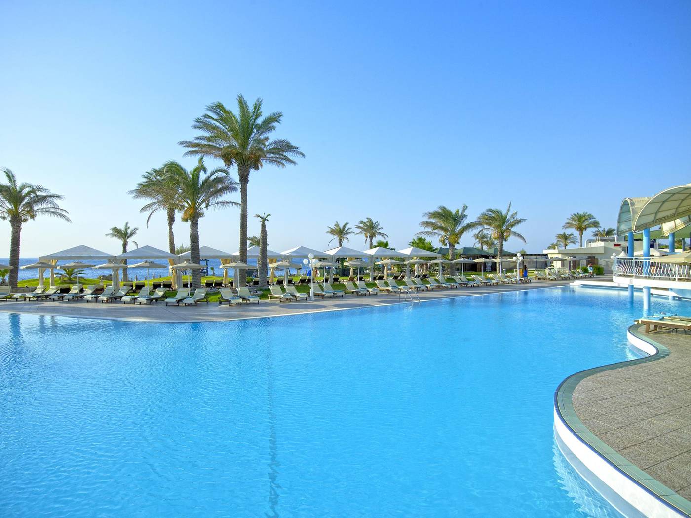 Rodos-Palladium-Leisure---Wellness-Pool-5
