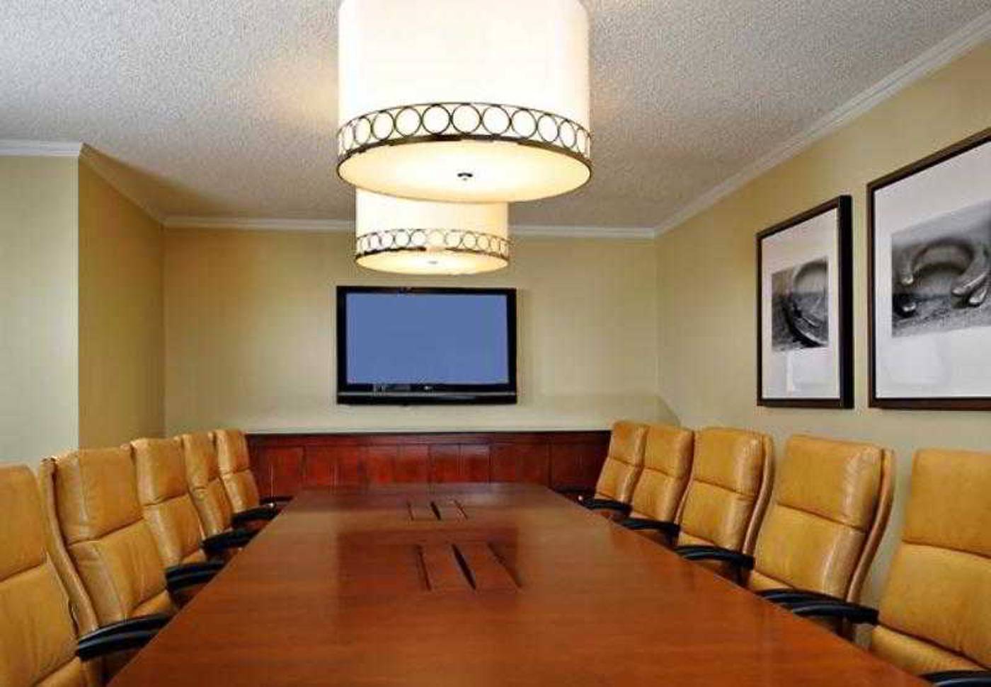 Scottsdale Marriott Suites Old Town-United States-Scottsdale-General view-5