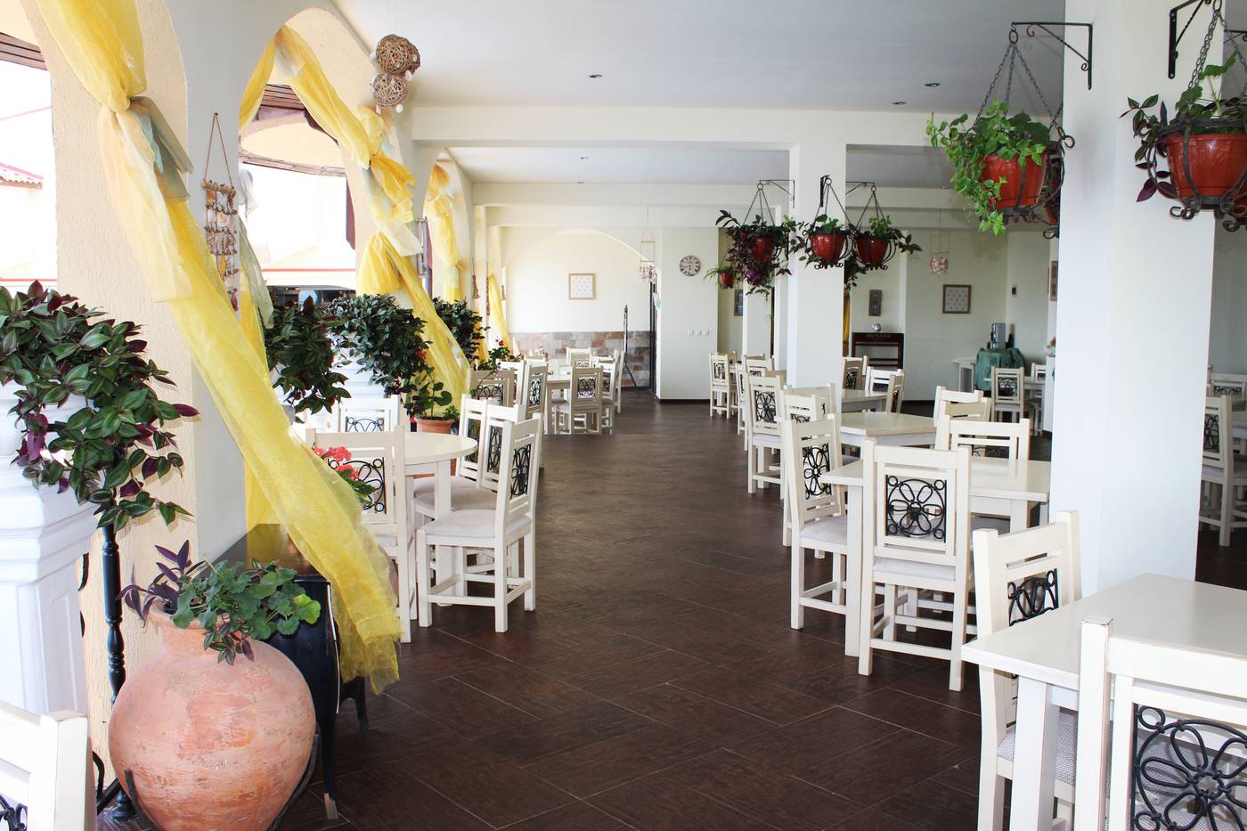 Royal-Park-Restaurant-54