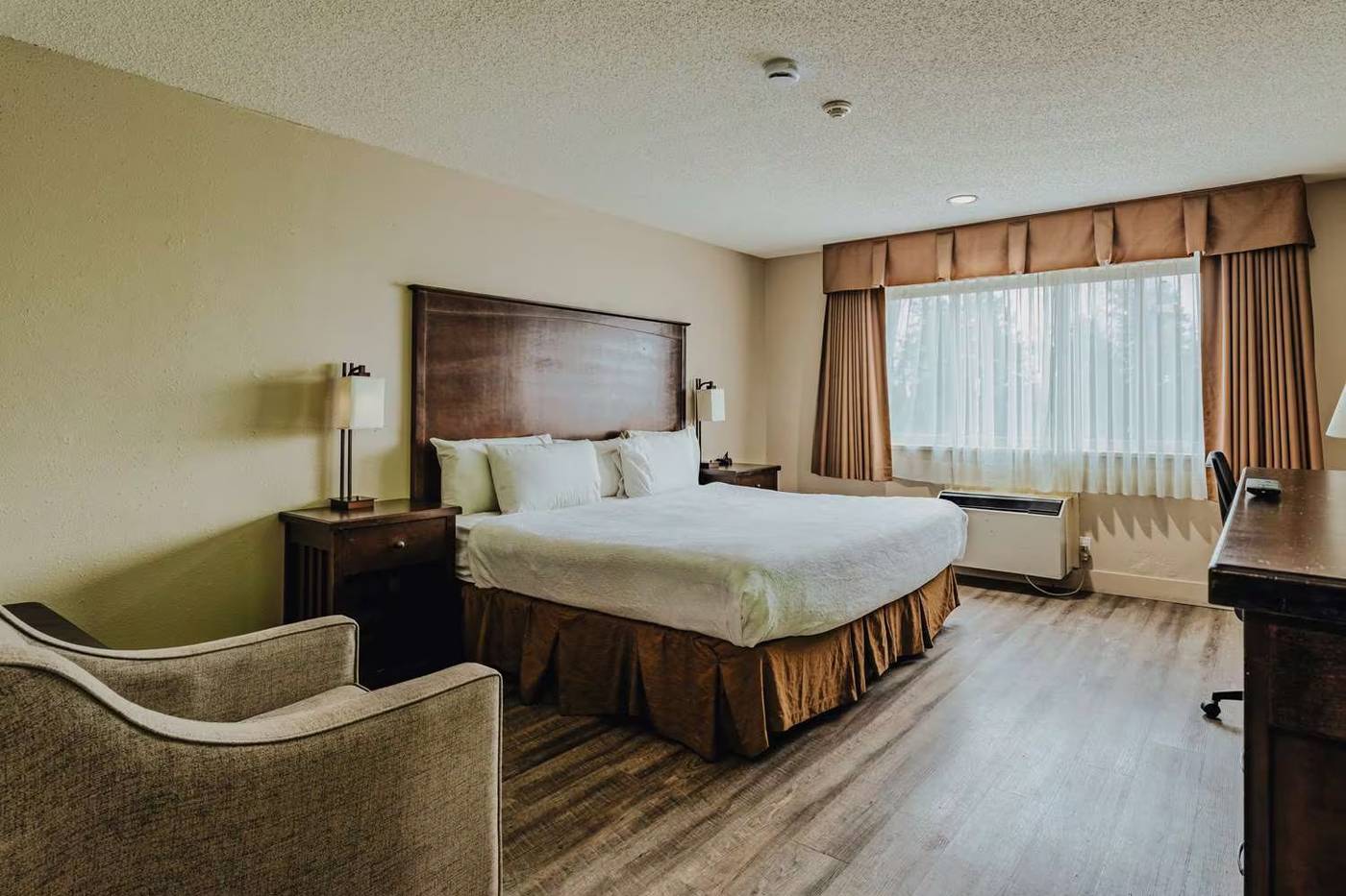 SureStay Plus Hotel by Best Western Coquitlam-Canada-COQUITLAM (VANCOUVER AREA)-Room-5