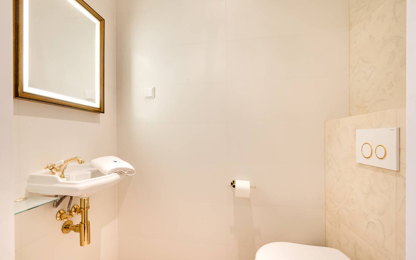 Wit-Stwosz-Hotel-Room-27