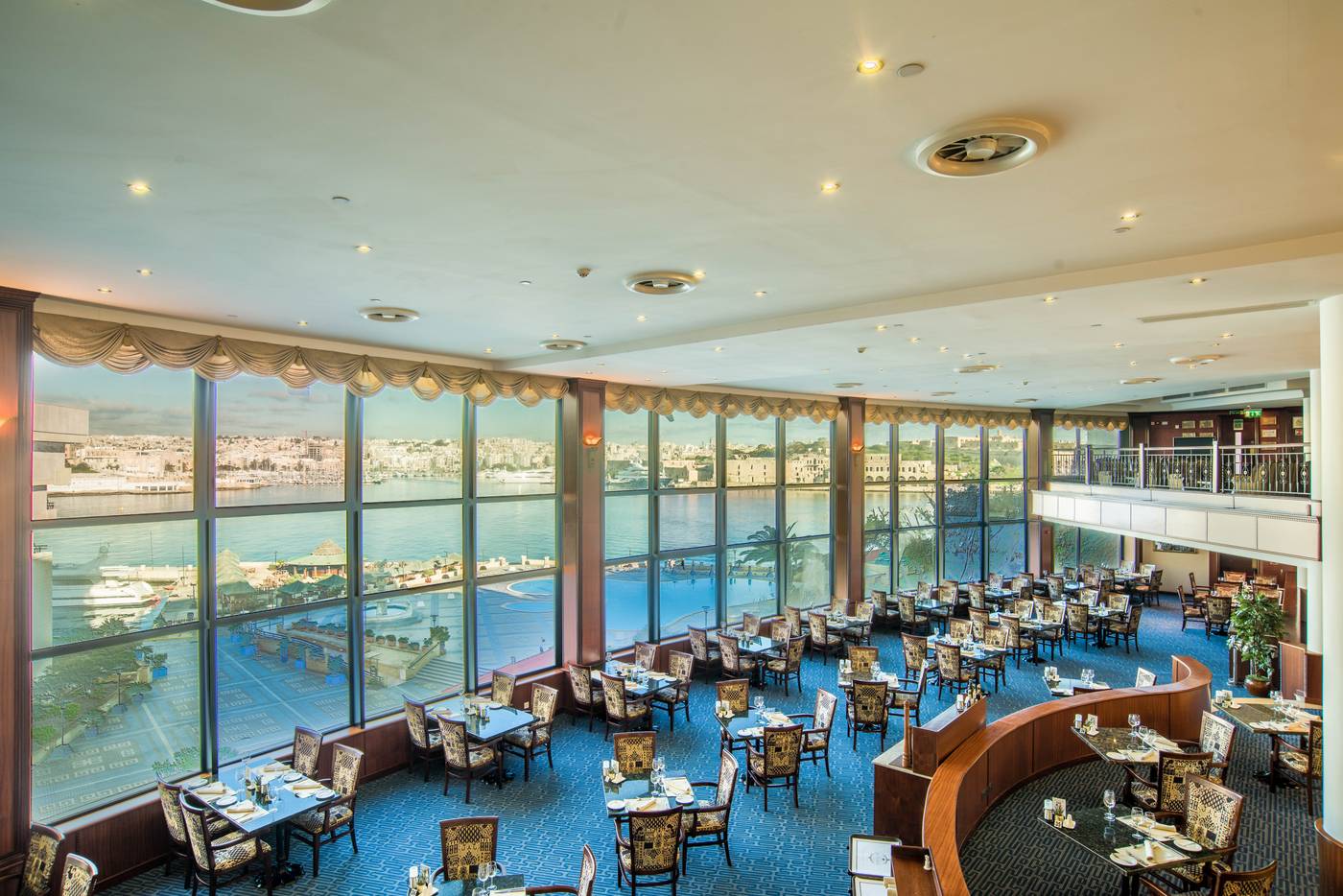 Excelsior-Grand-Hotel-Restaurant-57