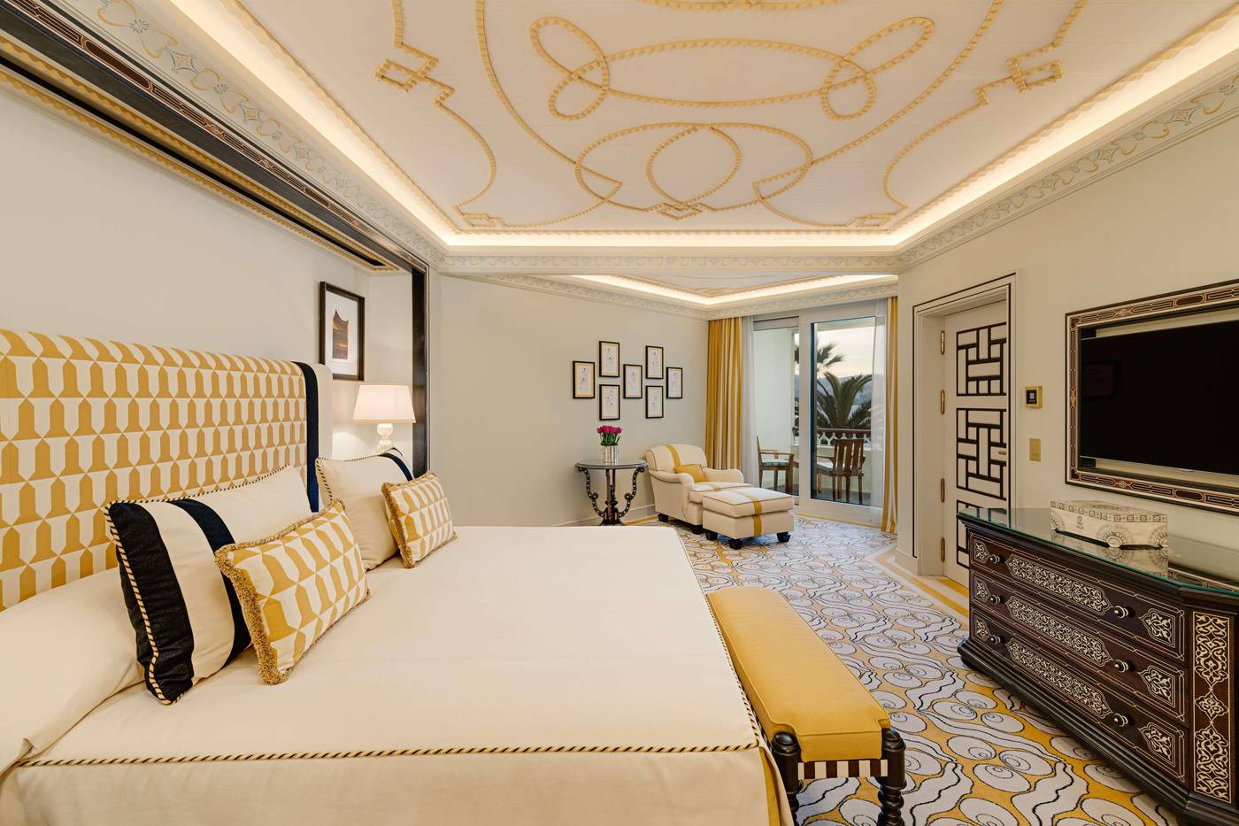 Ciragan-Palace-Kempinski-Istanbul-Room-68