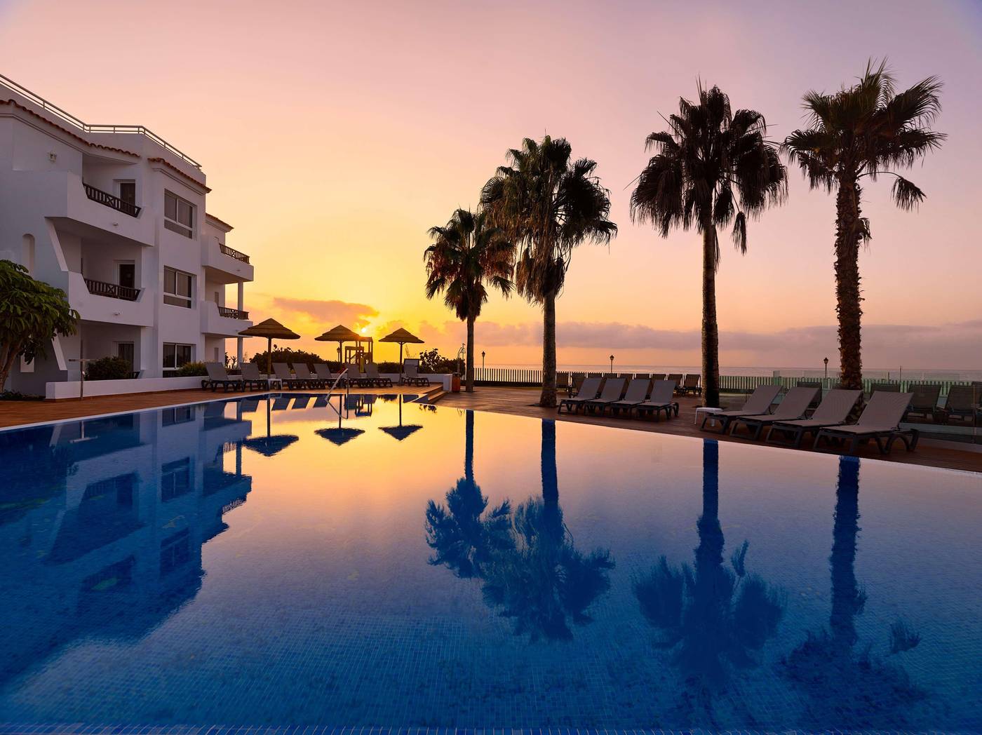 Barcelo-Fuerteventura-Royal-Level--Family-Club--NU-Pool-5