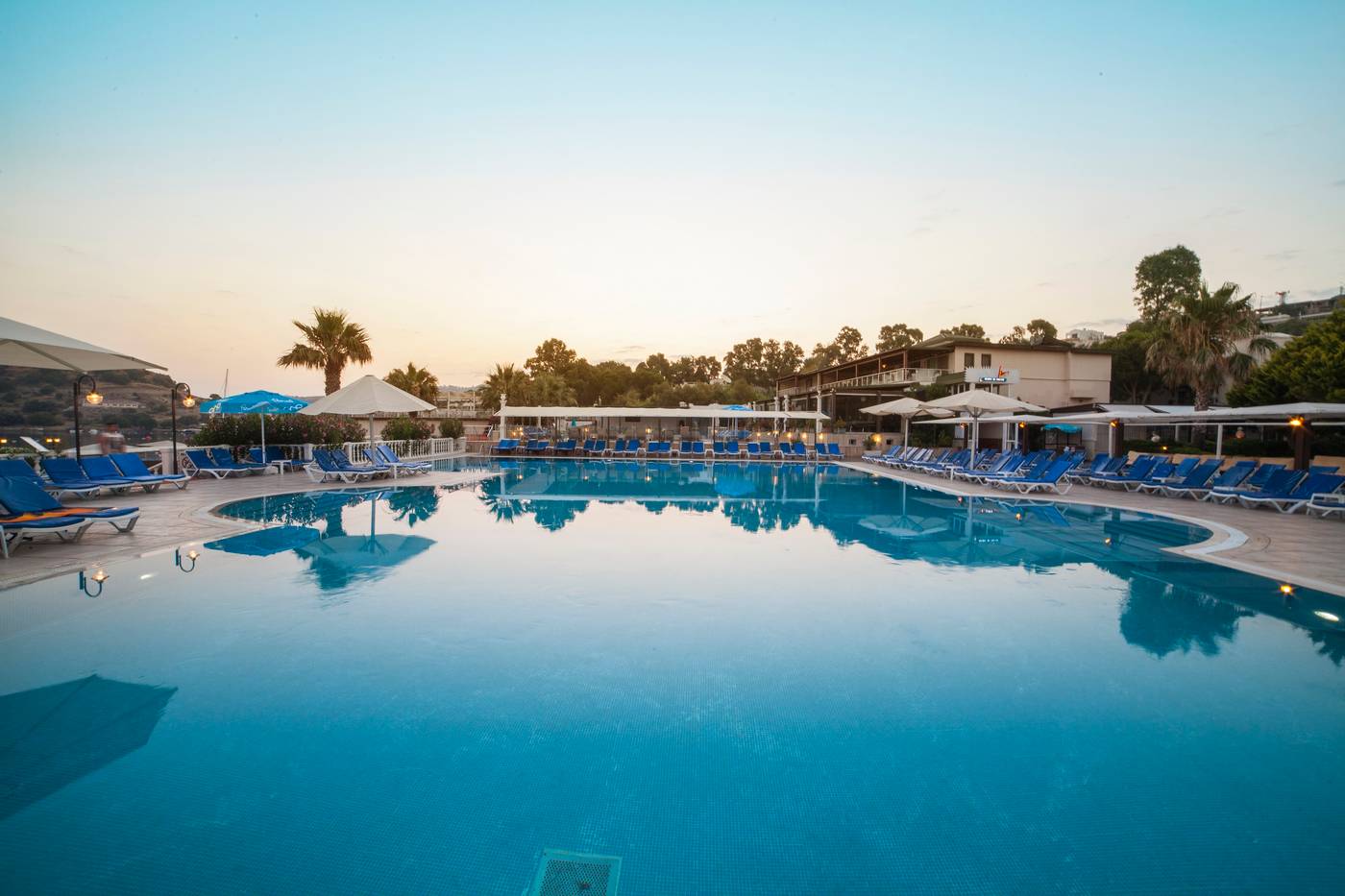 Golden-Age-Pool-4