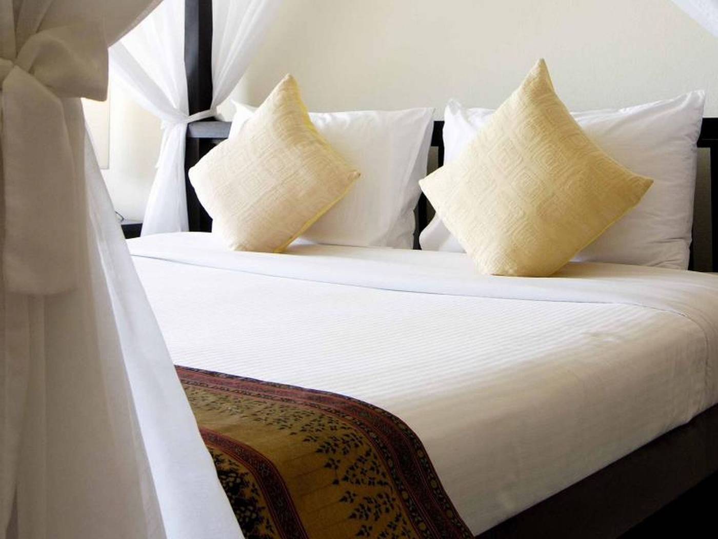 Avantika-Boutique-Room-12