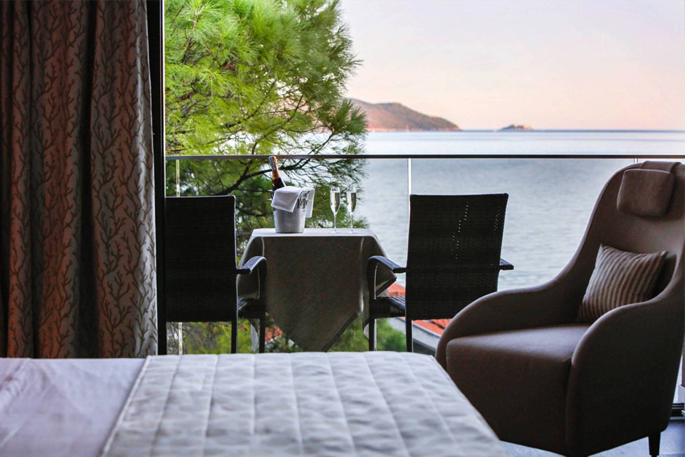 Palmon-Bay-Hotel---Spa-Room-45