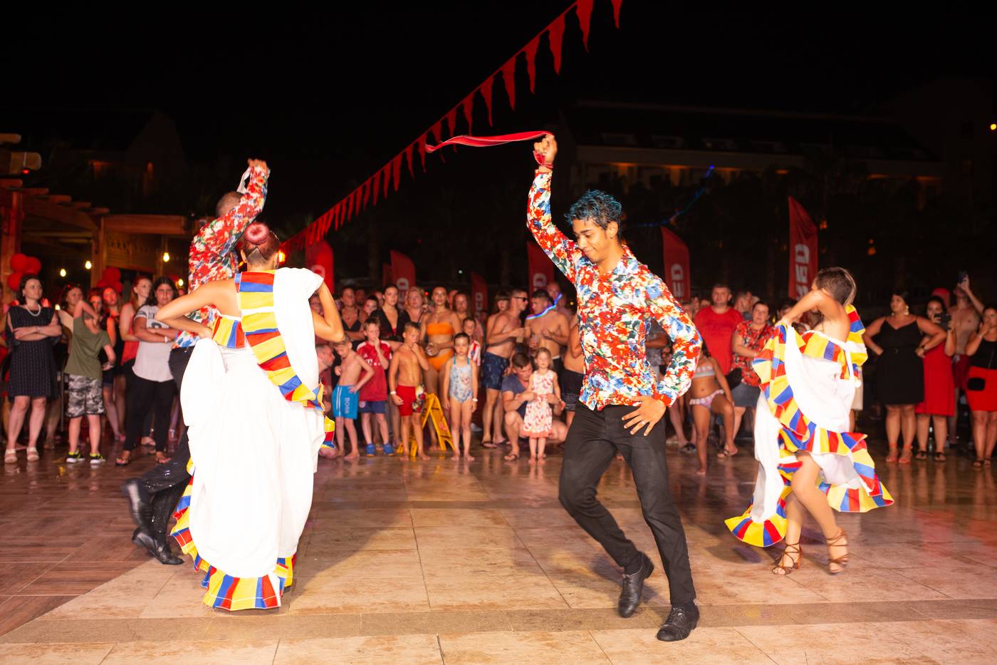 Side-Lilyum-Hotel---SPA-Sports-and-Entertainment-39