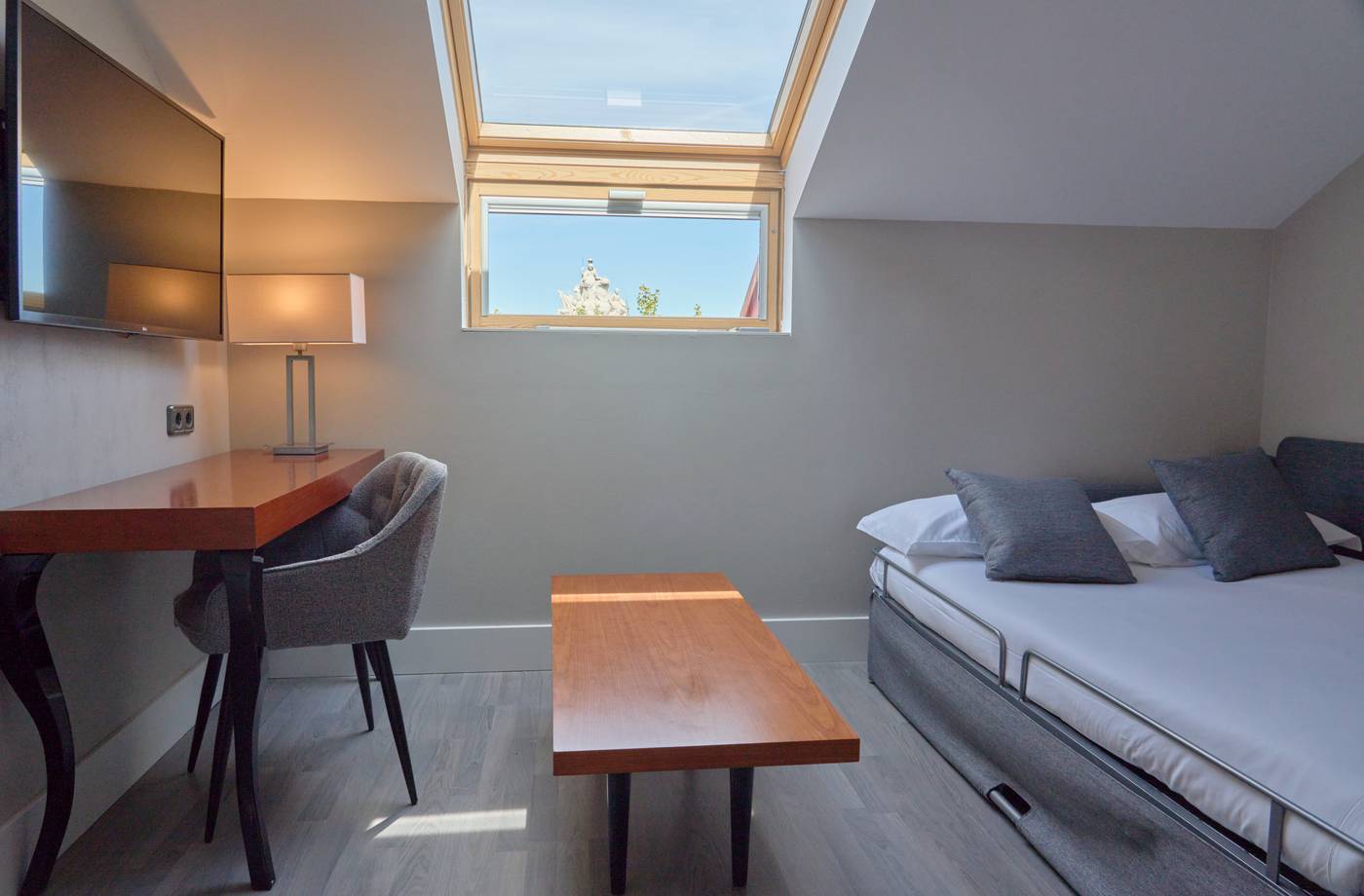 Puerta-de-Toledo-Room-23