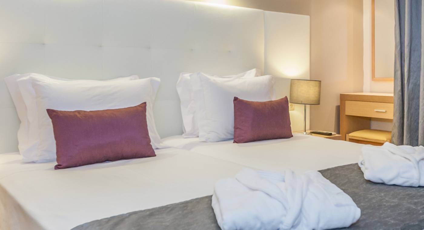 Albufeira-Sol-Hotel---Spa-Room-21