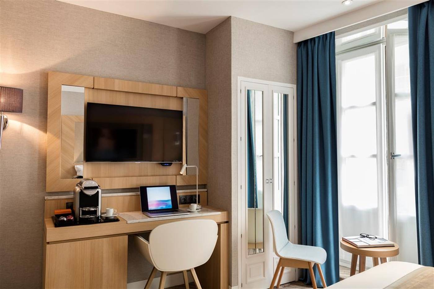 Best-Western-Premier-Louvre-Saint-Honore-Room-4