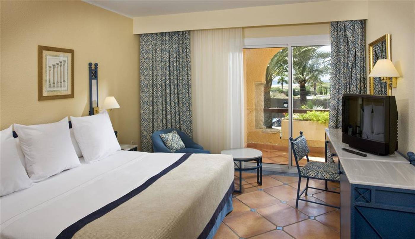 Meli---Zahara-Atlanterra-Room-36