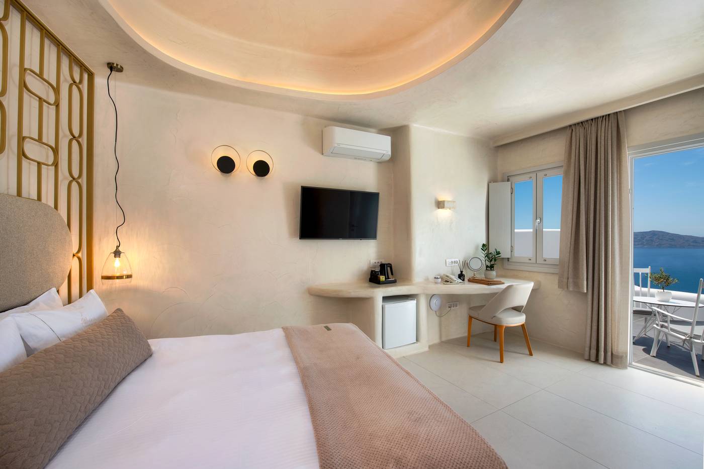 Athina-Repose-Suites-Room-28