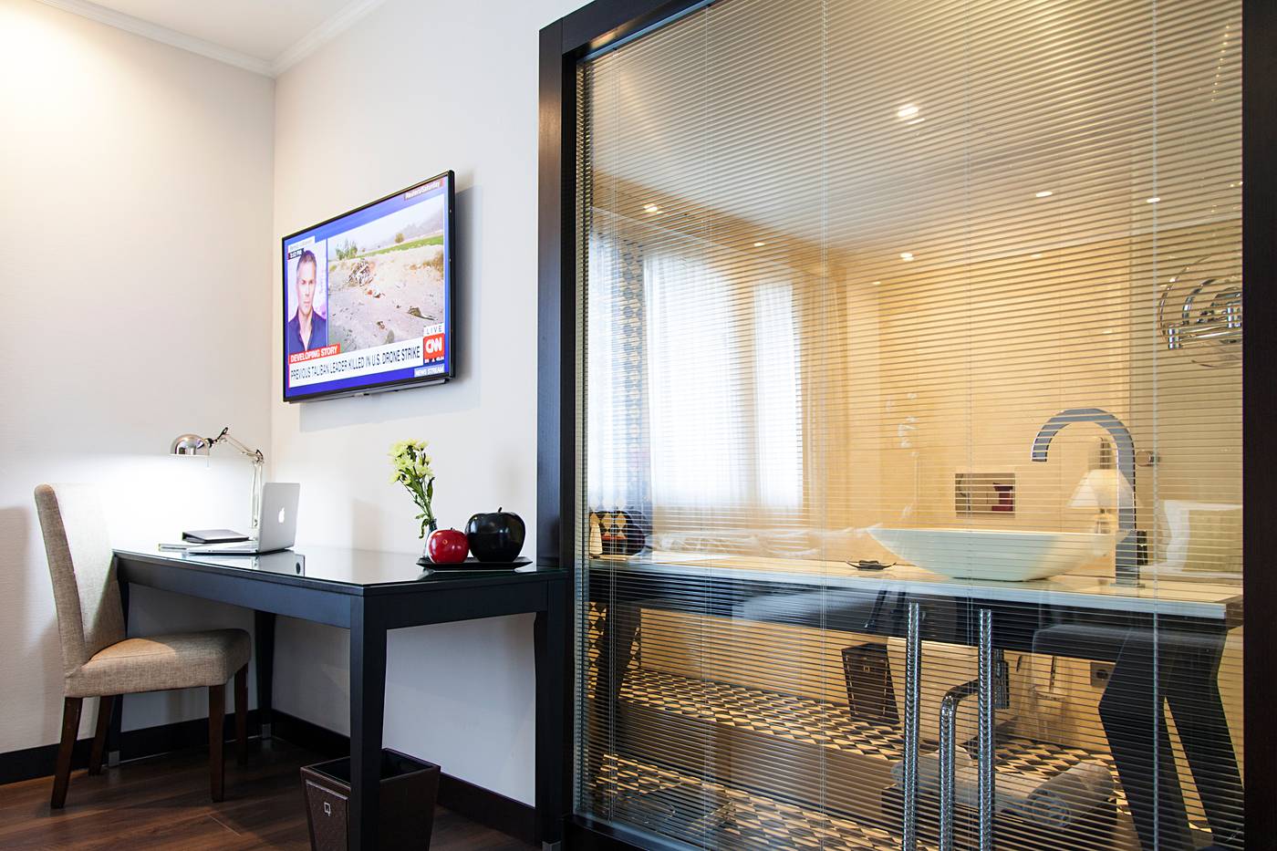 Quentin-Boutique-Hotel-Room-45