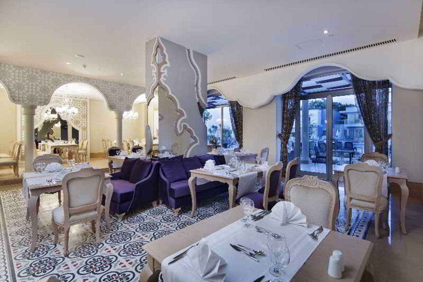 Kilikya-Palace-Goynuk-Restaurant-17