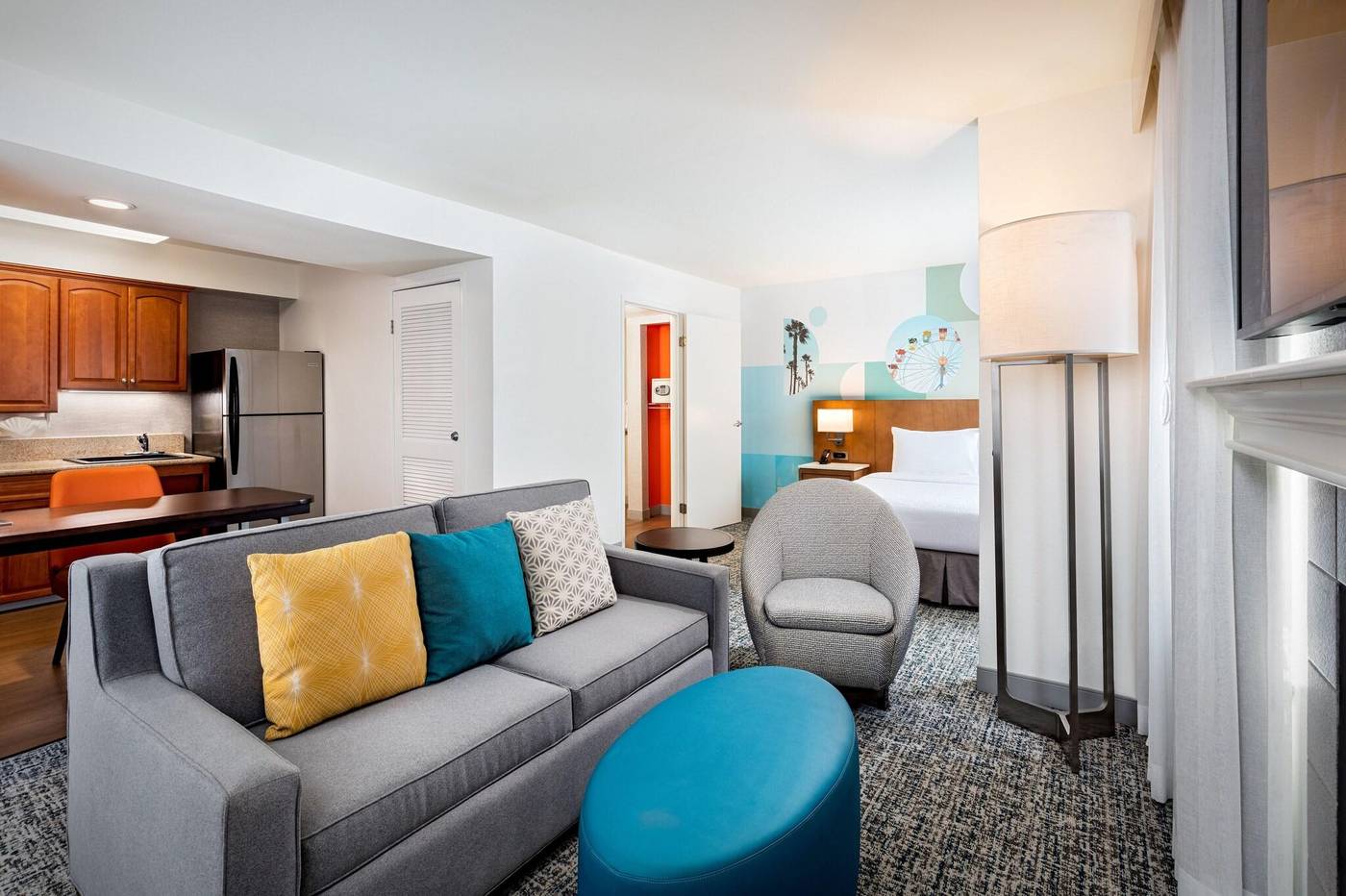Clementine-Hotel---Suites-Anaheim-Room-6