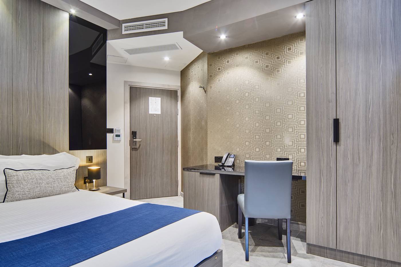 The-District-Hotel-Room-6