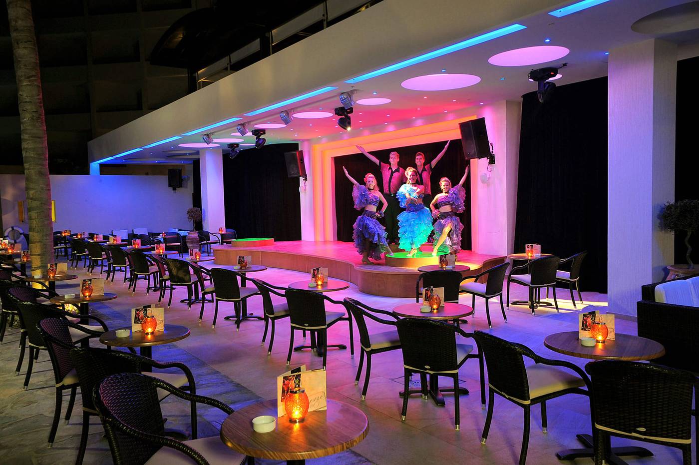 Alexander-The-Great-Hotel-Sports-and-Entertainment-54