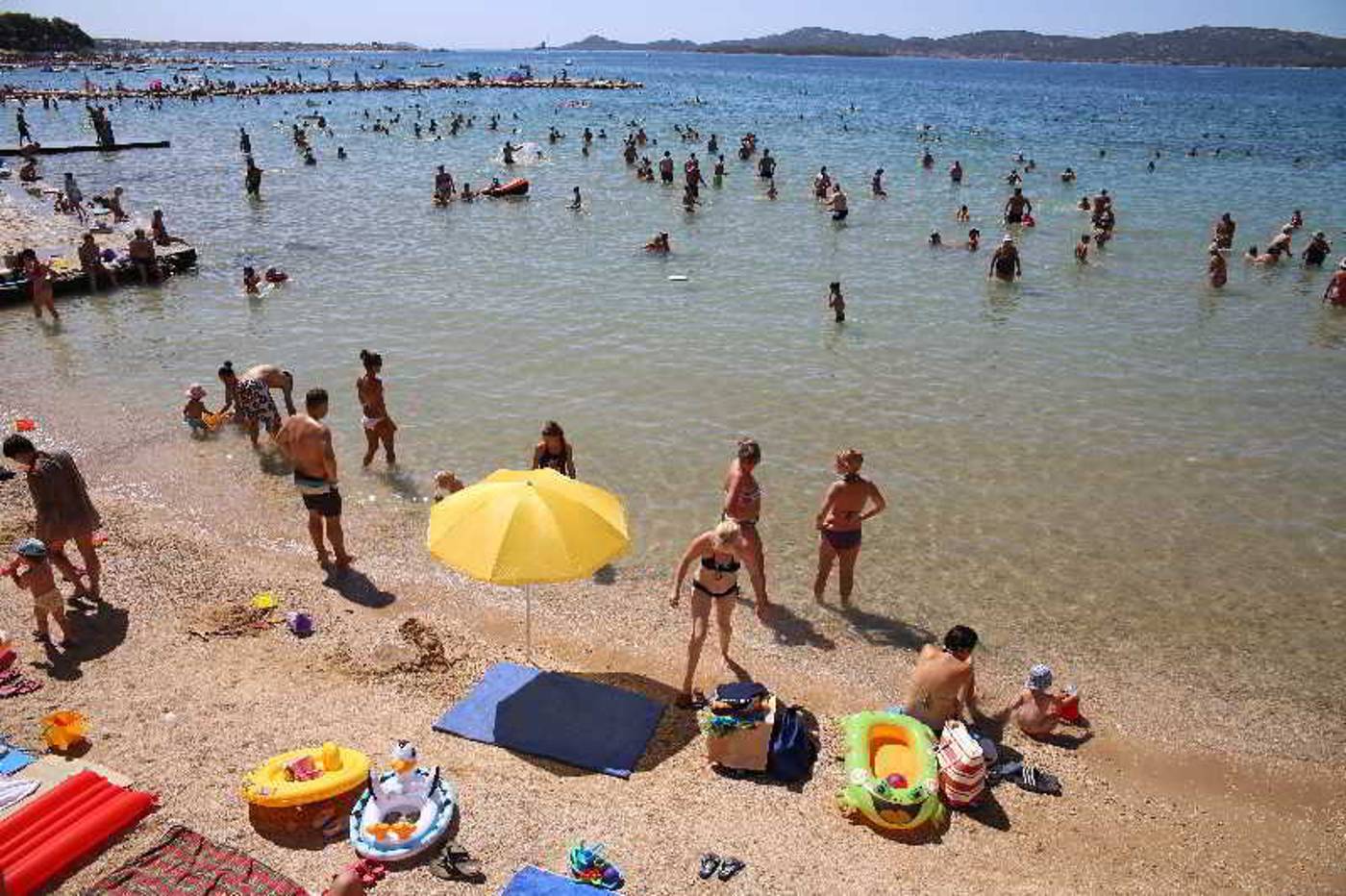 Villa-Donat-Beach-19