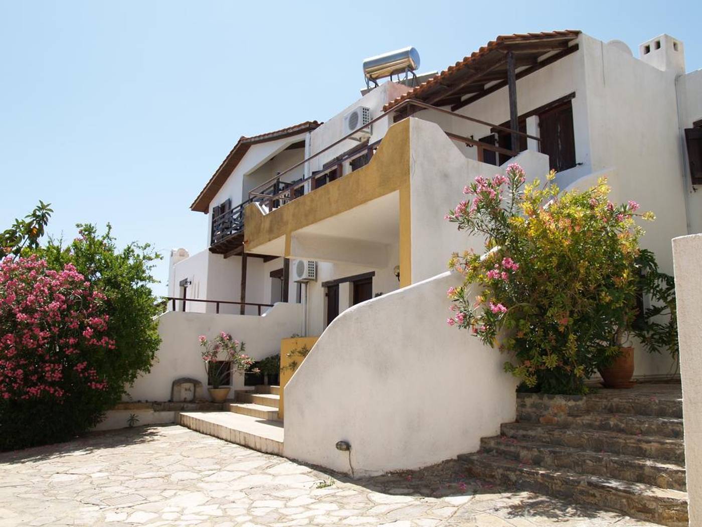 Cretan-Village-General-view-1