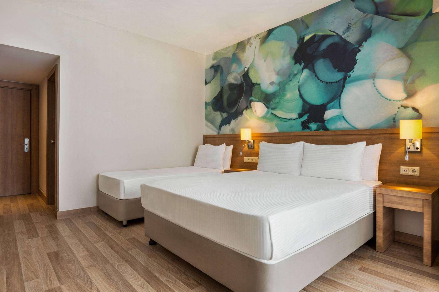 Wyndham-Garden-Lara-Room-23