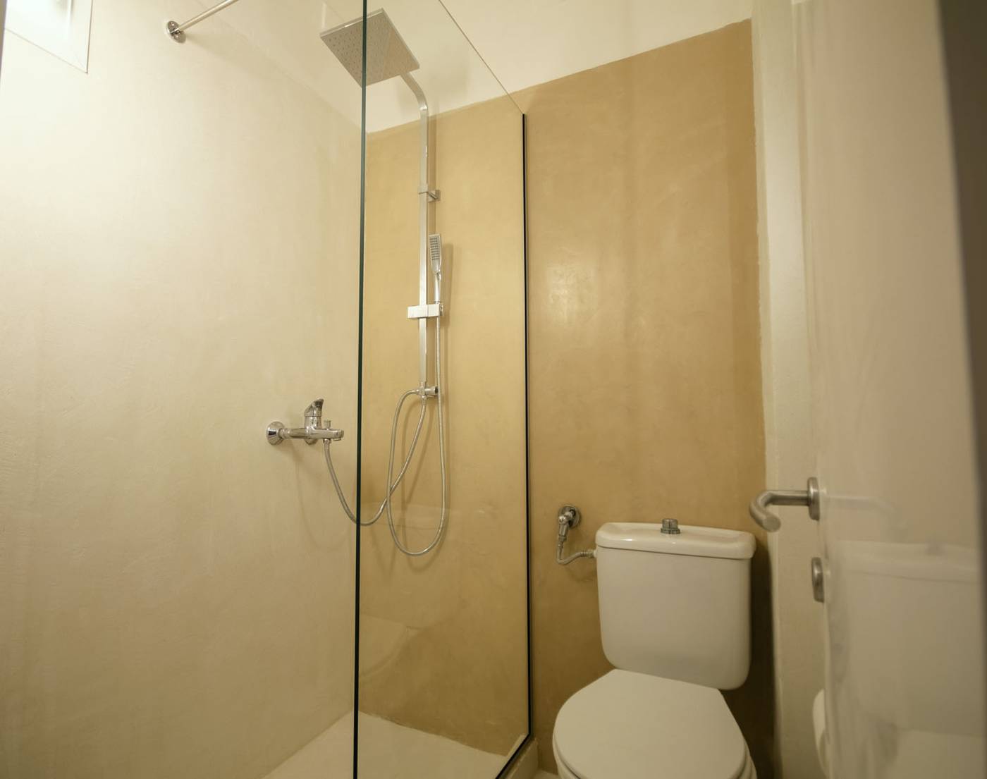 ELE-NAS-bohotel---Annex-Apartments-Room-53